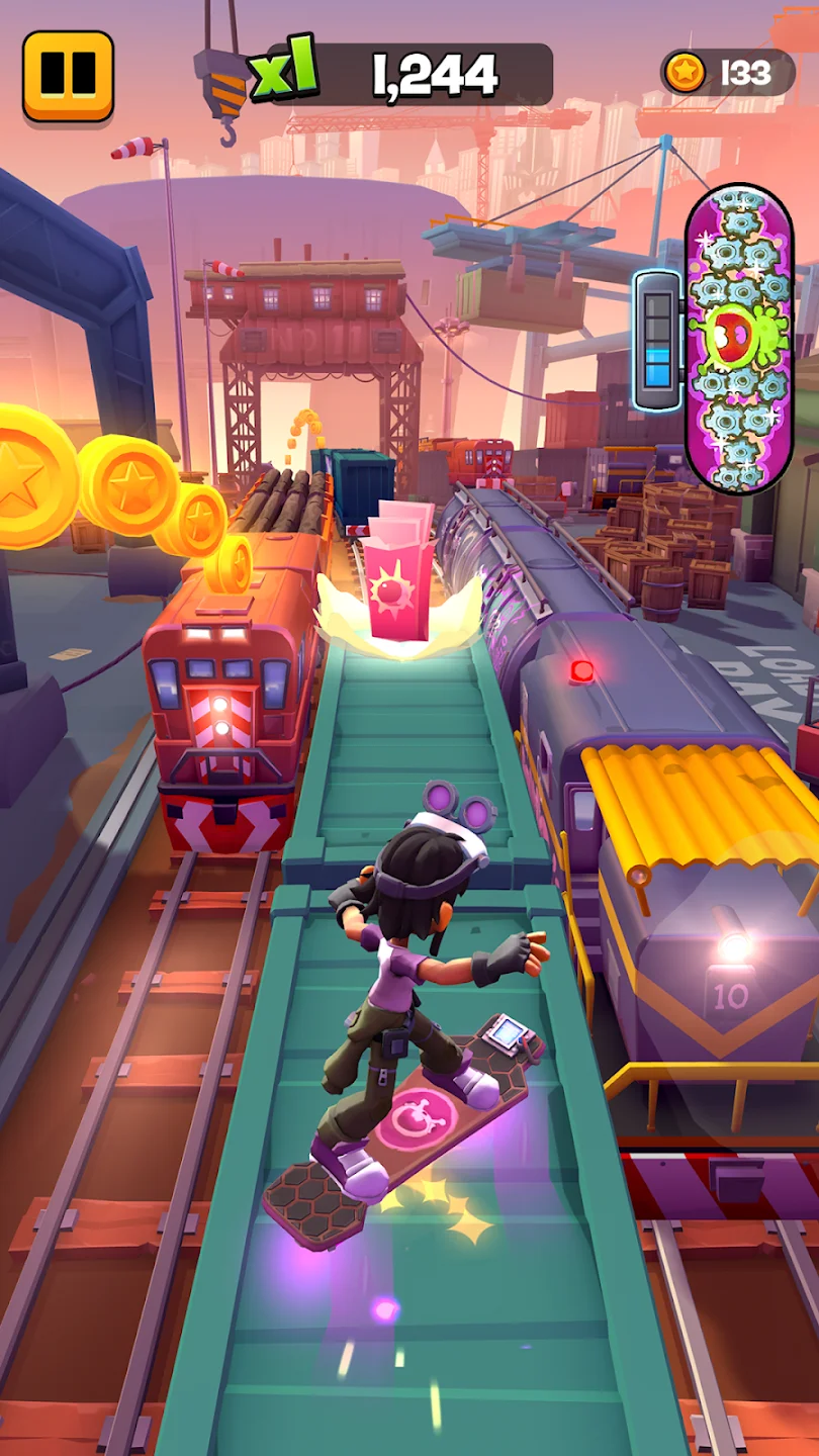 Subway Surfers City скриншот